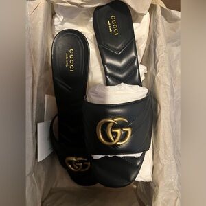 Brand new Nappa Charlotte Gucci sandals (DONNA)